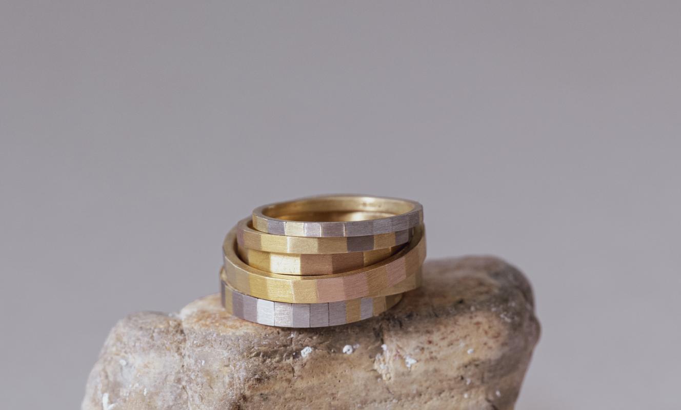 Rings landscape sia 27