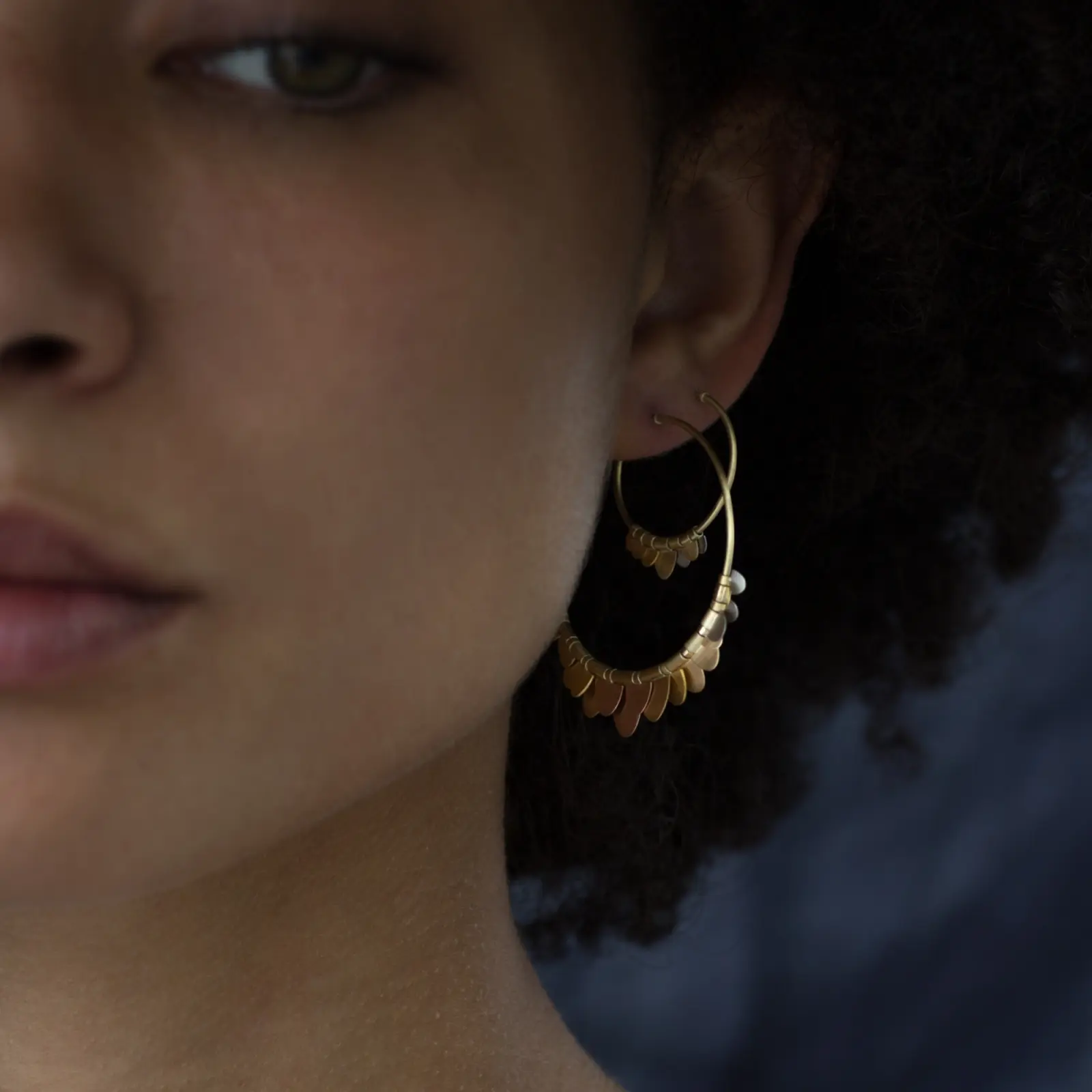 Sia Taylor FE8 RAIN FE9 RAIN Rainbow Gold Earrings M