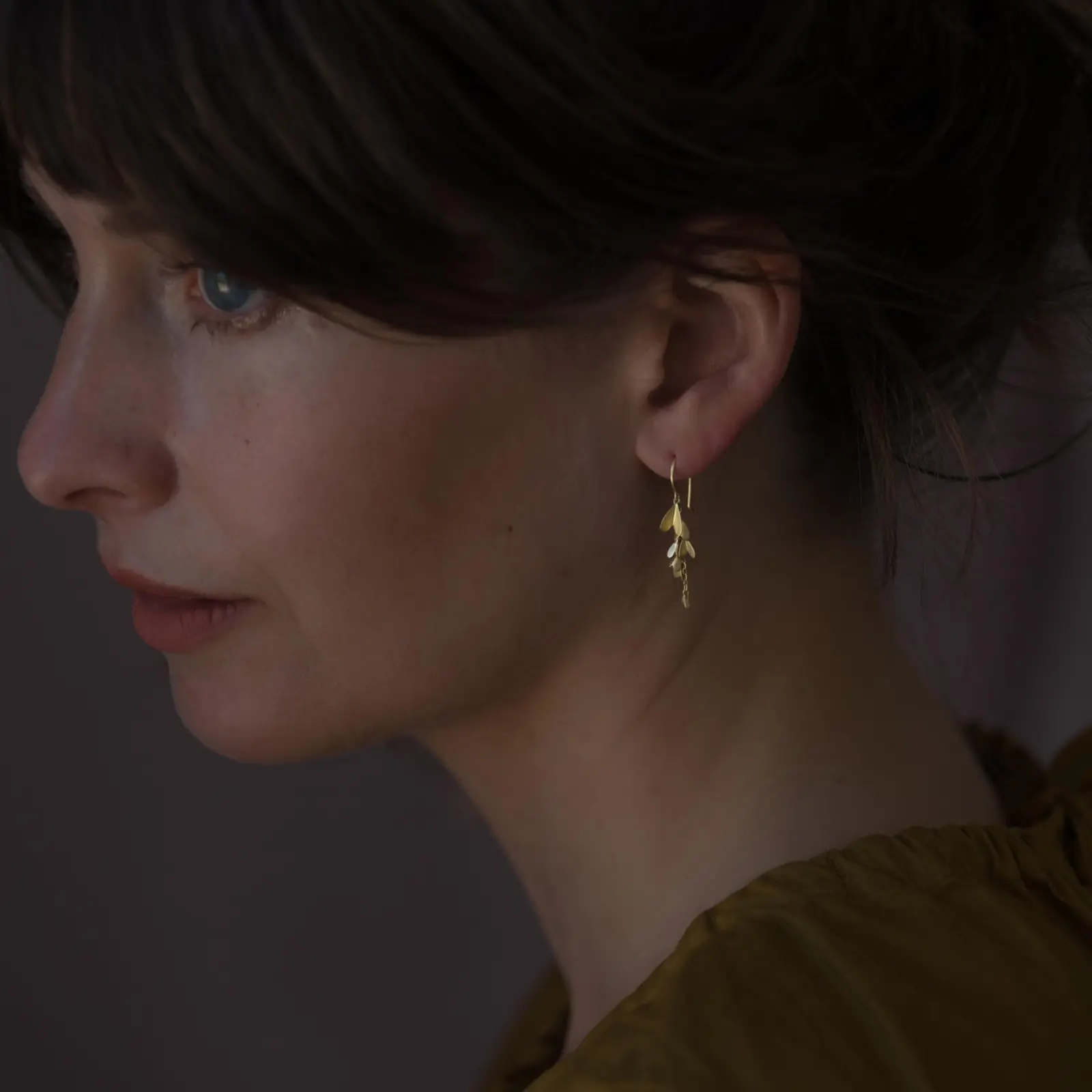 Sia Taylor ME7 Y Yellow Gold Earrings 3