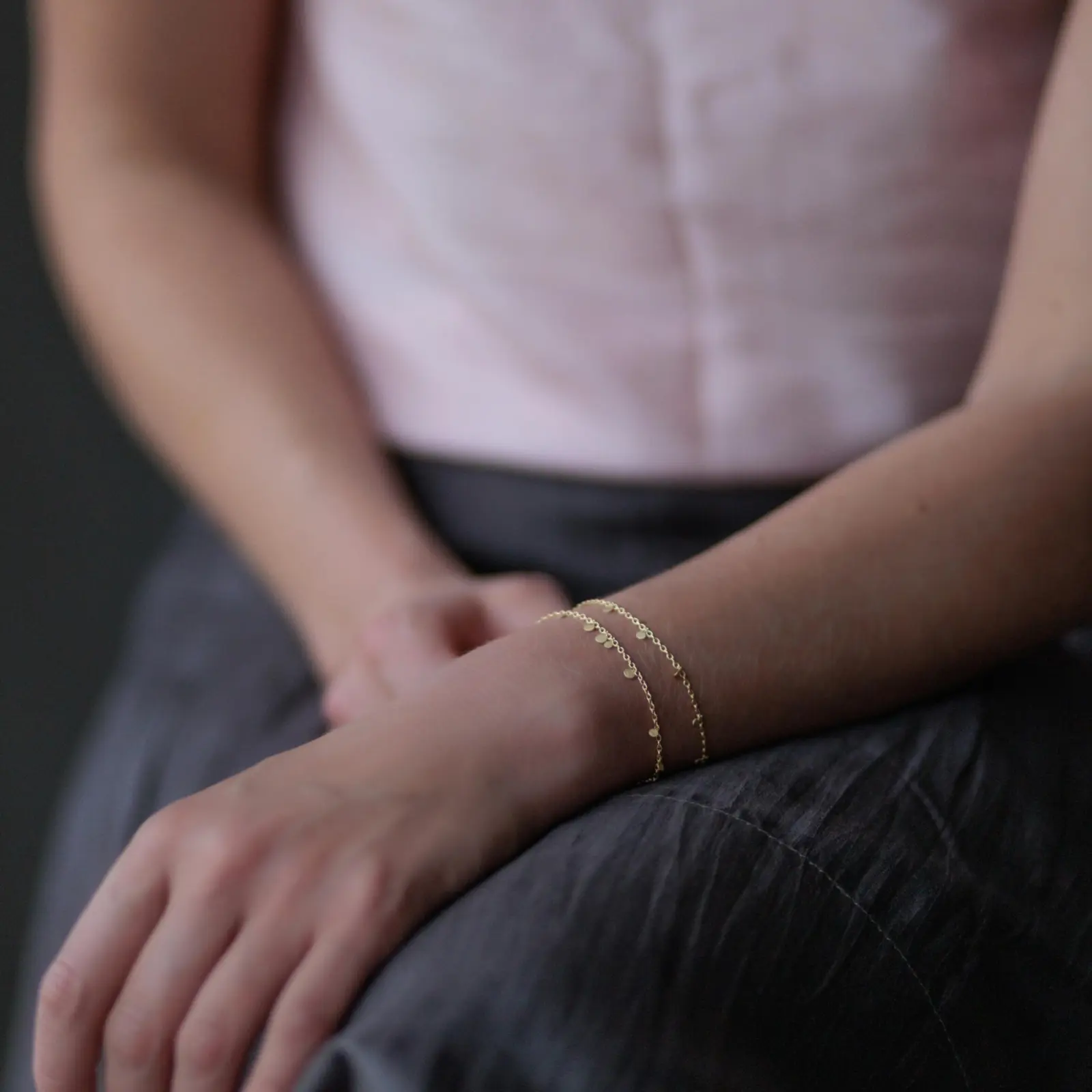 Sia Taylor DB1 Y Yellow Gold Even Dot Bracelet 2