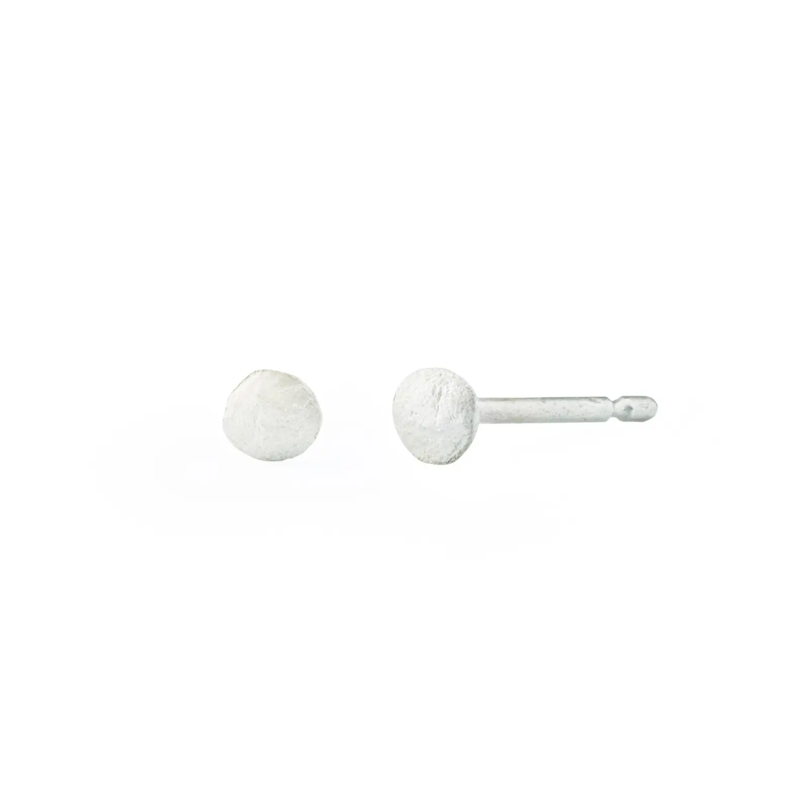 Sia Taylor ME26 S Silver Studs 1