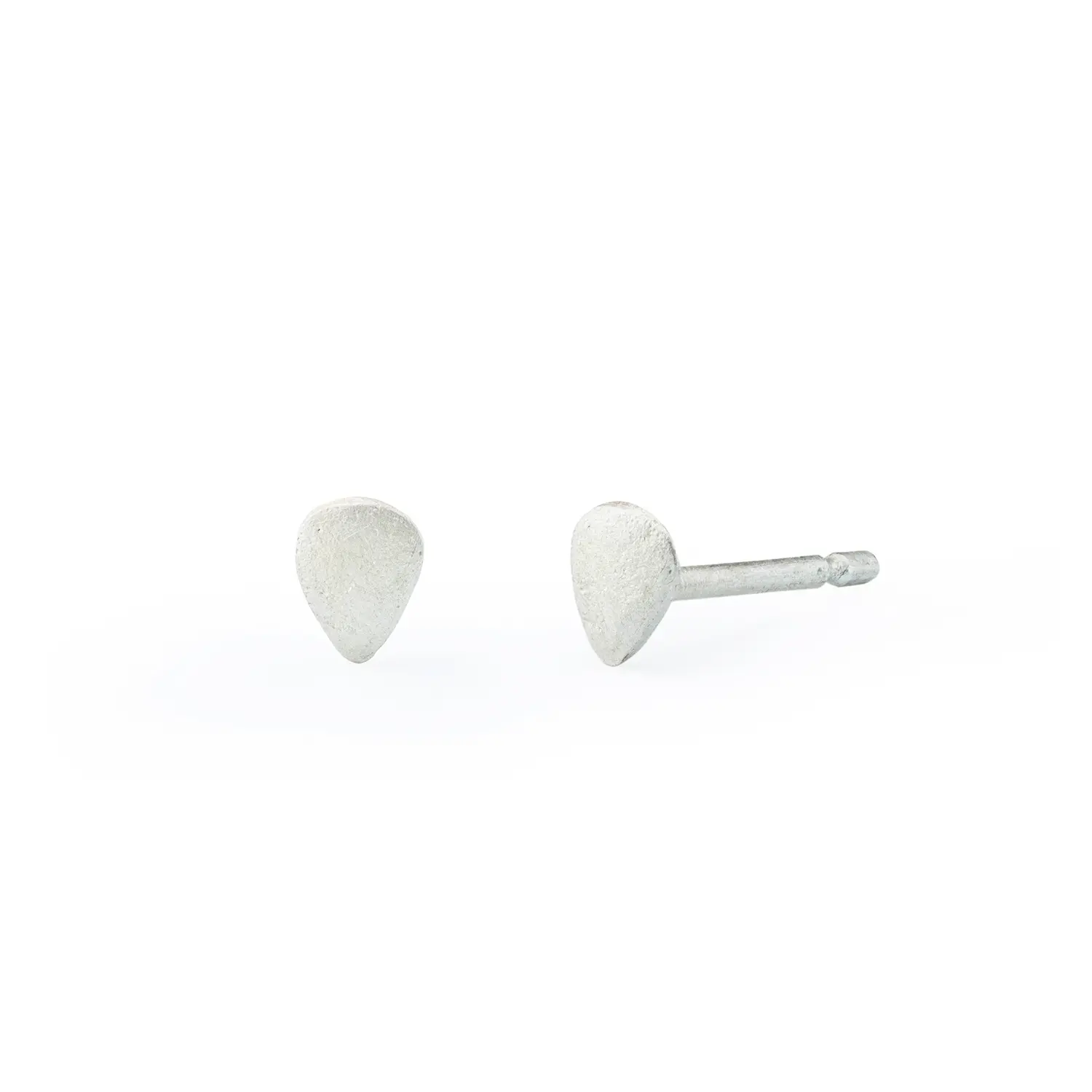 Sia Taylor ME25 S Silver Studs 1