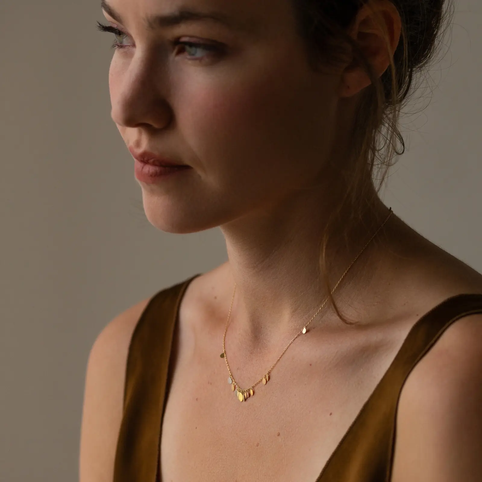 Sia Taylor TN2 Y Raindrops Gold Pendant M2
