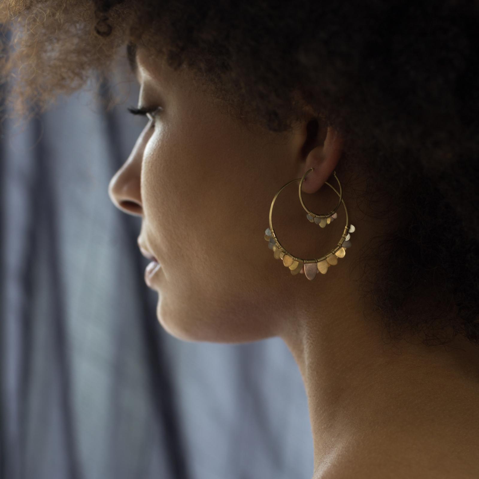 Sia Taylor FE9 RAIN FE8 RAIN Rainbow Gold Earrings M