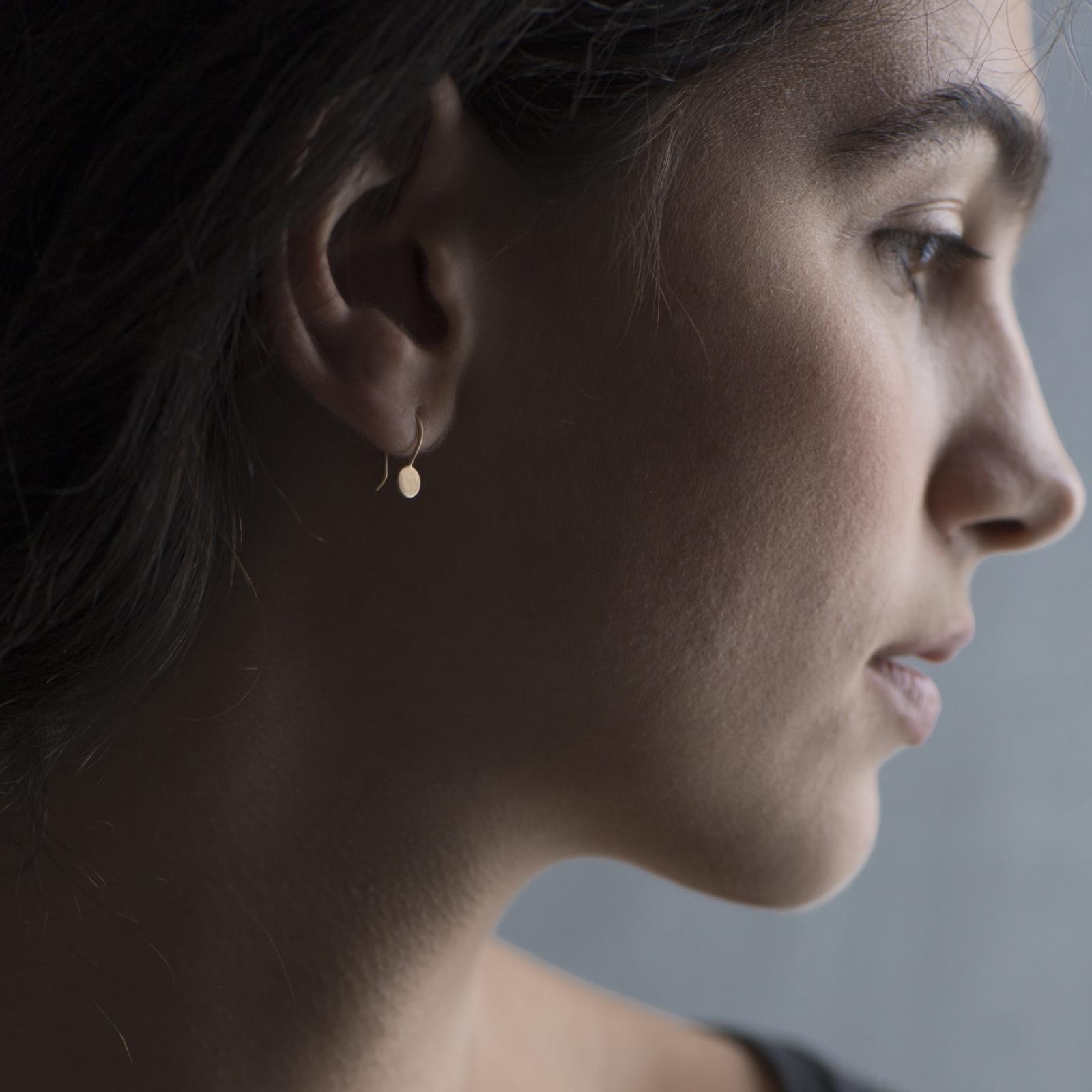 Sia Taylor KE16 Y Yellow Gold 5mm Moon Drop Earring M