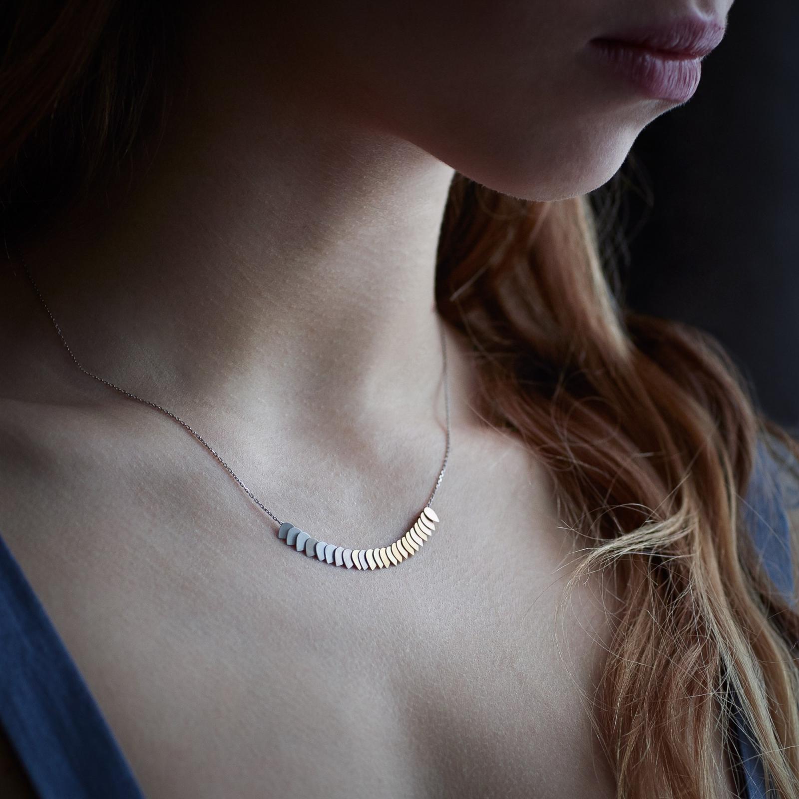 Sia Taylor KN1 YRAIN Golden Rainbow Necklace M