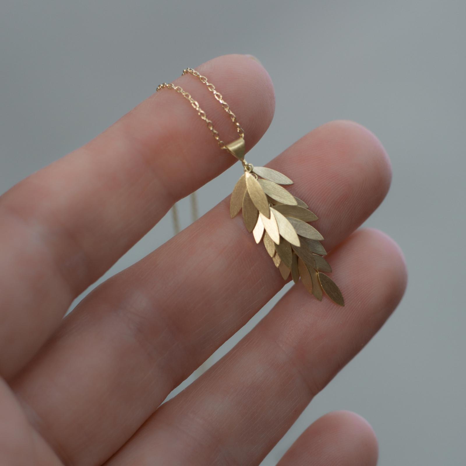 Sia Taylor KN23 Y Yellow Gold Golden Leaf Cluster M2