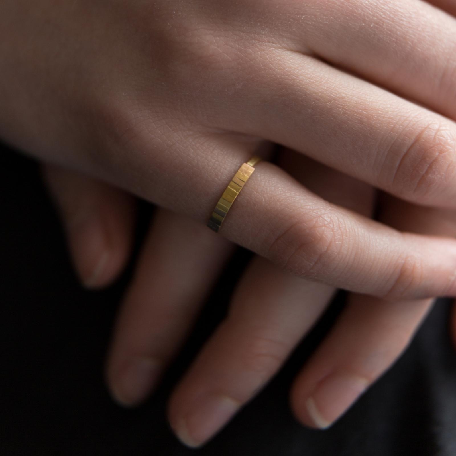 Sia Taylor KR14 RAIN Rainbow Gold Arc Ring M