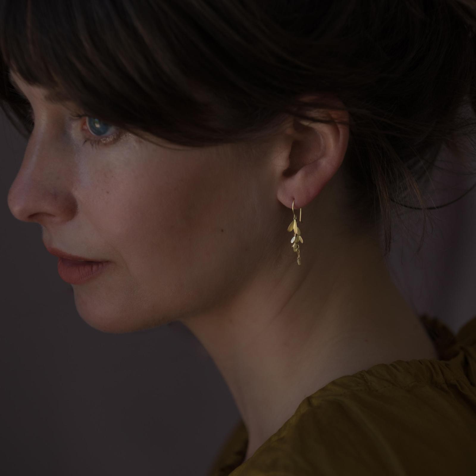 Sia Taylor ME7 Y Yellow Gold Earrings 3