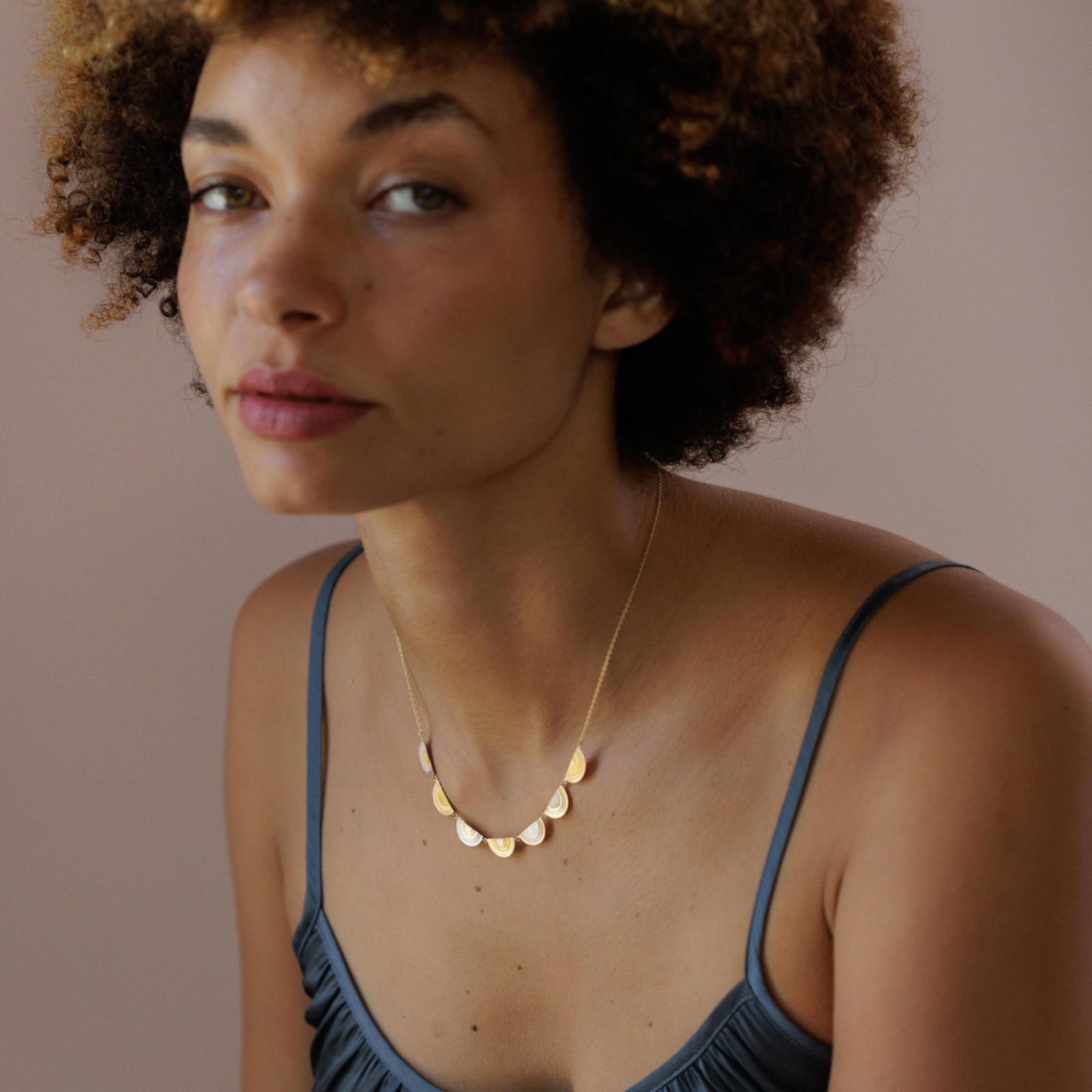 Sia Taylor RN6 RAIN Rainbow Gold Necklace 3