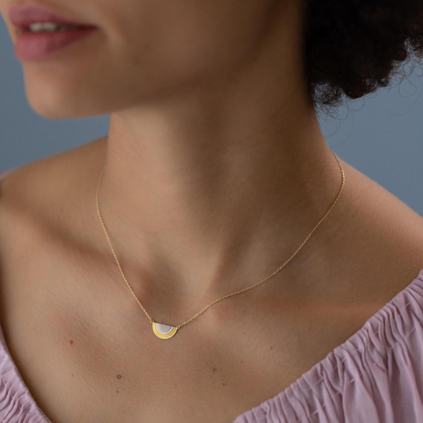 Sia Taylor RN8 YWP Gold Necklace 2