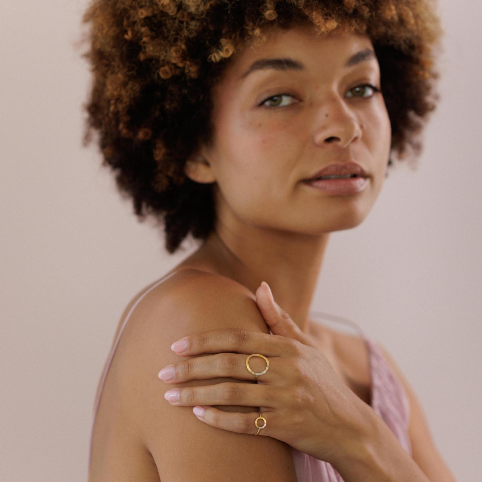 Sia Taylor RR2 RAIN Rainbow Gold Ring 3