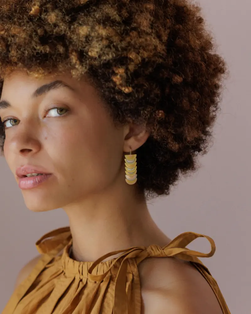 Sia Taylor RE6 RAIN Rainbow Gold Earrings 3