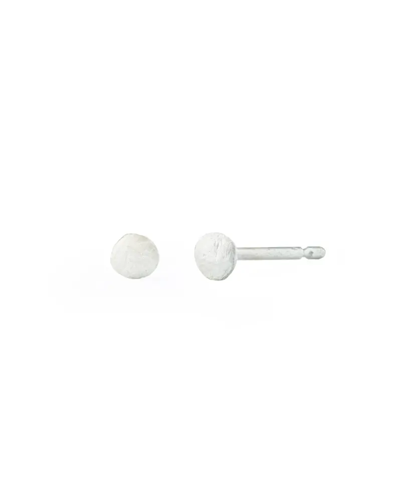 Sia Taylor ME26 S Silver Studs 1