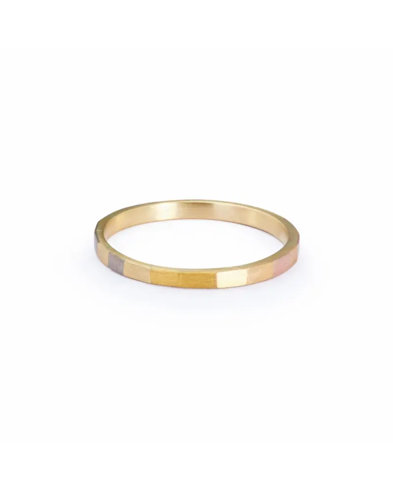 Sia Taylor KR10 ARAIN Rainbow Gold Faceted Band WB
